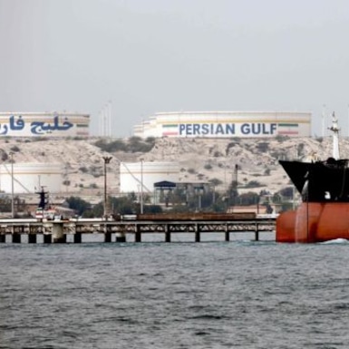 Las exportaciones de petróleo de Irán, la principal fuente de ingresos del gobierno. Foto: AFP