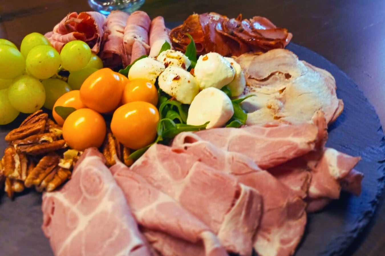 Curada, embutida o confitada; la charcutería artesanal es la relación perfecta entre la carne, grasa y el toque de sabor con el ensamblado ideal. (Foto: Cortesía / Melina Bertocci)