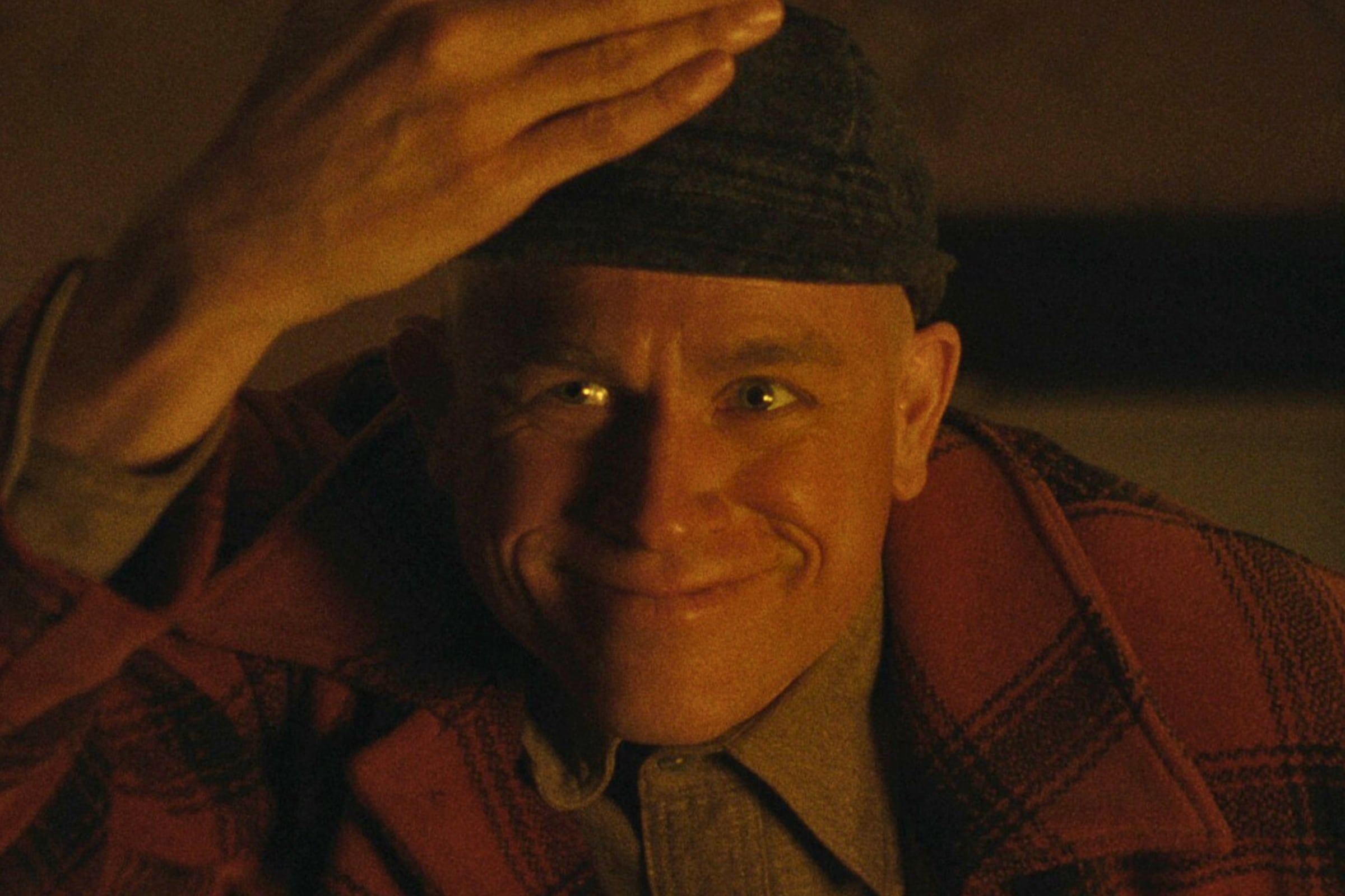 Charlie Hunnam como Ed Gein en la serie "Monster: The Ed Gein Story" (Foto: Netflix)