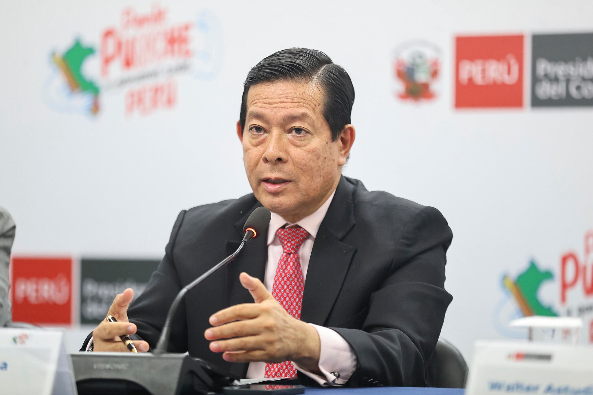 Walter Gutiérrez consideró que el Congreso no le debería dar el voto de confianza al Gabinete que lidera Eduardo Arana. (Foto: PCM)