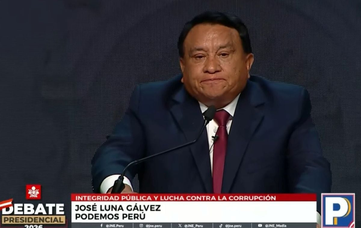 José Luna planteó invertir S/ 5,000 millones al año en seguridad, impulsar la industrialización y crear una Super Contraloría anticorrupción. Foto: Captura TV.