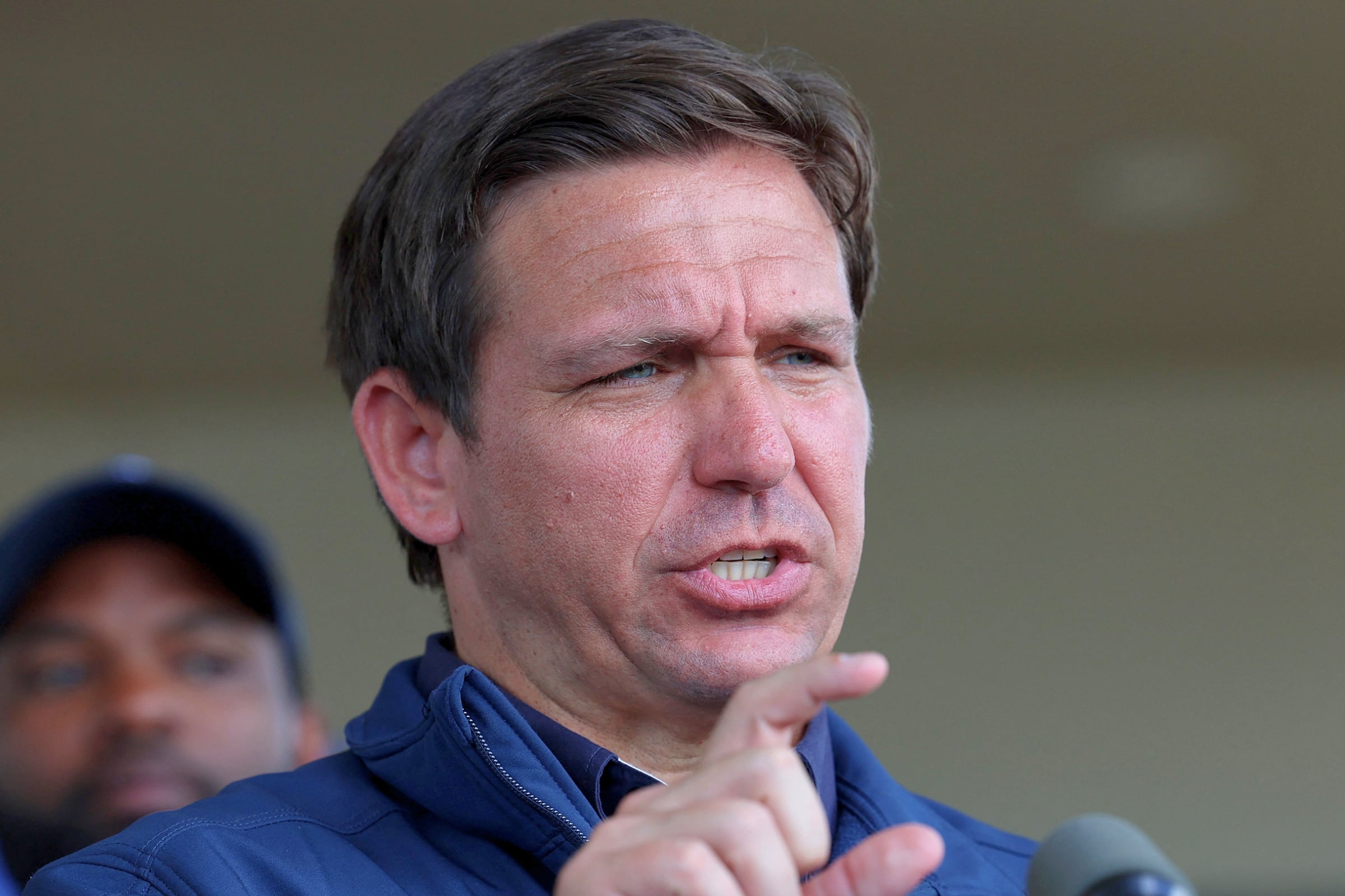Los gobiernos locales de Florida deberán adaptarse a estas disposiciones tras la promulgación de esta ley (Foto: AFP)