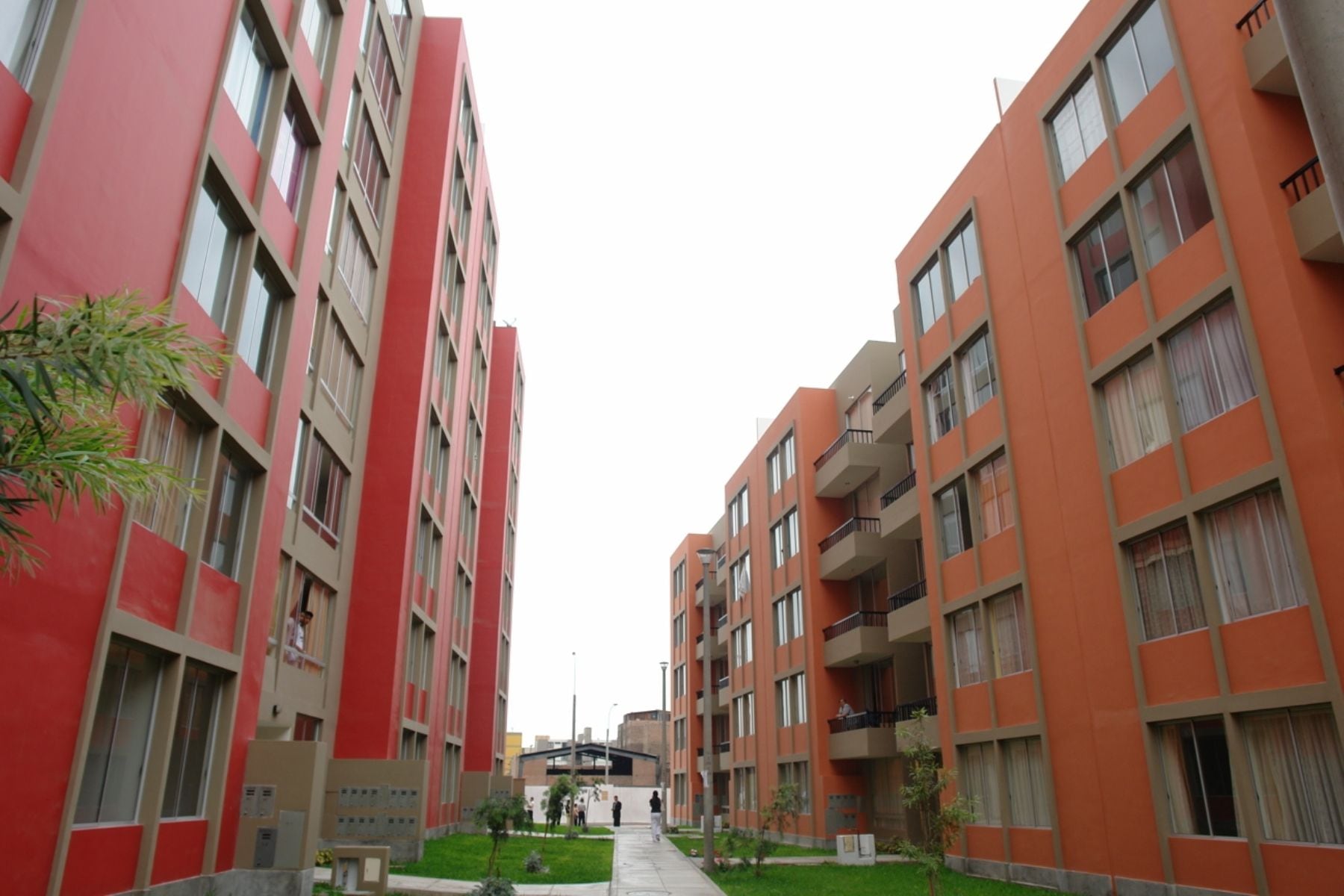 Un estudio de Scotiabank proyecta un mejor panorama para las inmobiliarias por mejores condiciones económicas que impulsarán la venta de viviendas.