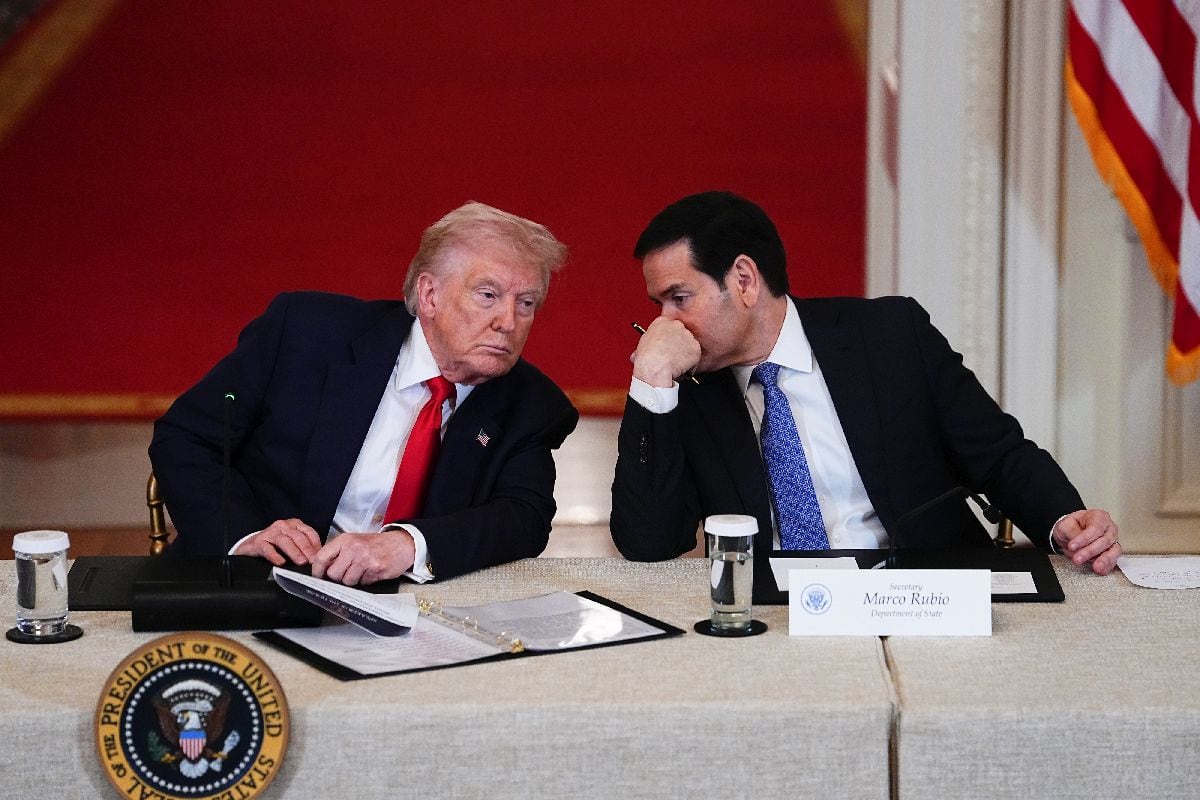 El presidente de Estados Unidos, Donald Trump, izquierda, y Marco Rubio, secretario de Estado de EE.UU.