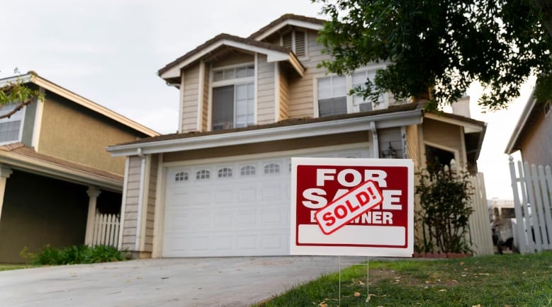 Se observó que los inquilinos con menos patrimonio tienden a esforzarse menos en el trabajo, usar más crédito y participar más en criptomonedas. (Foto referencial: Freepik)