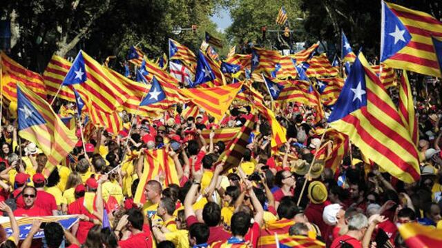 España garantiza pago a acreedores de Cataluña tras referéndum