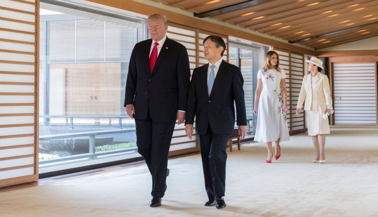 En octubre de 2025, Donald Trump visitó al emperador Naruhito. (Foto: AFP)