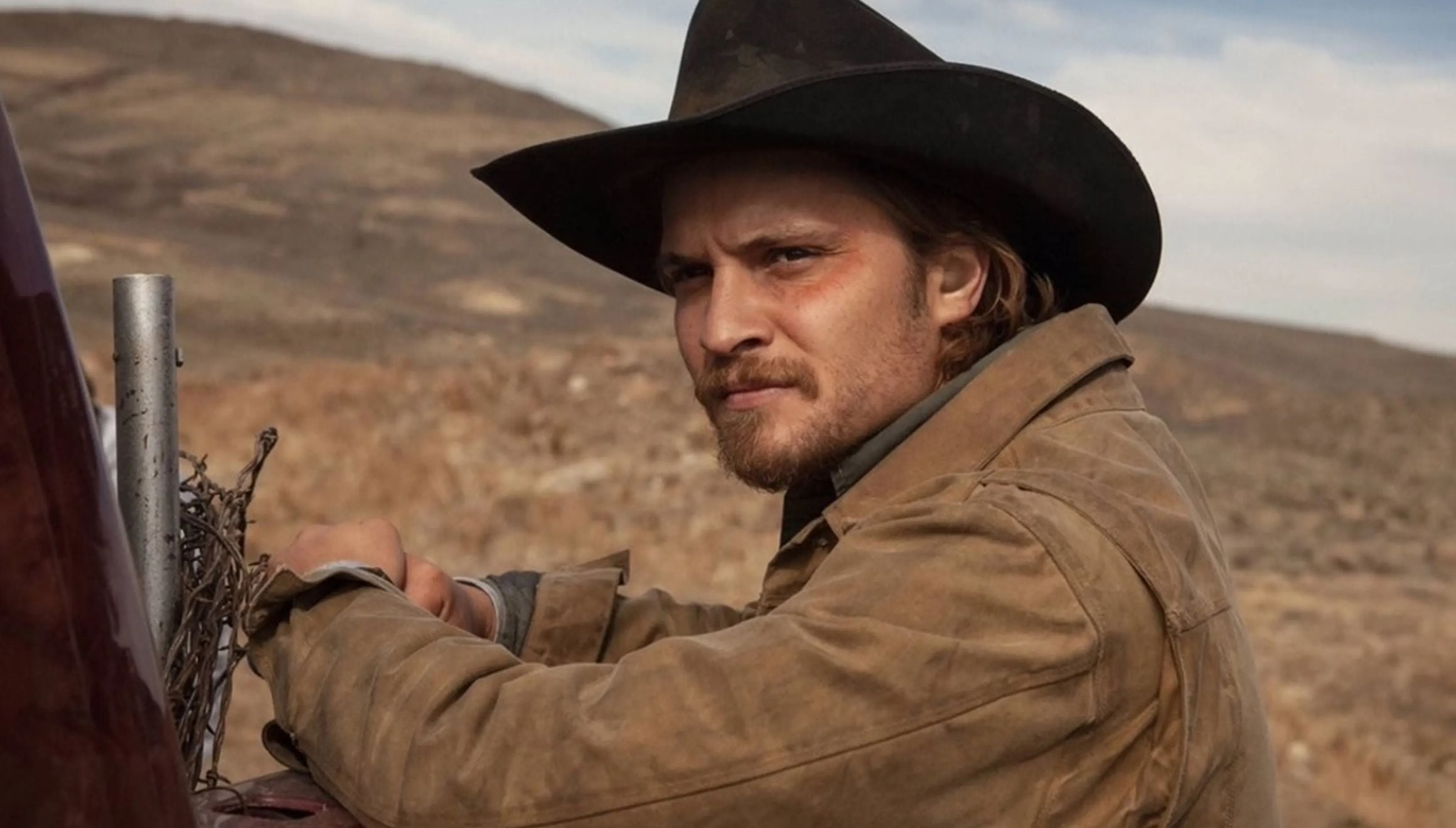 En "Yellowstone", Kayce tiene un plan para que nadiese meta con las tierras de su familia (Foto: Paramount Network)