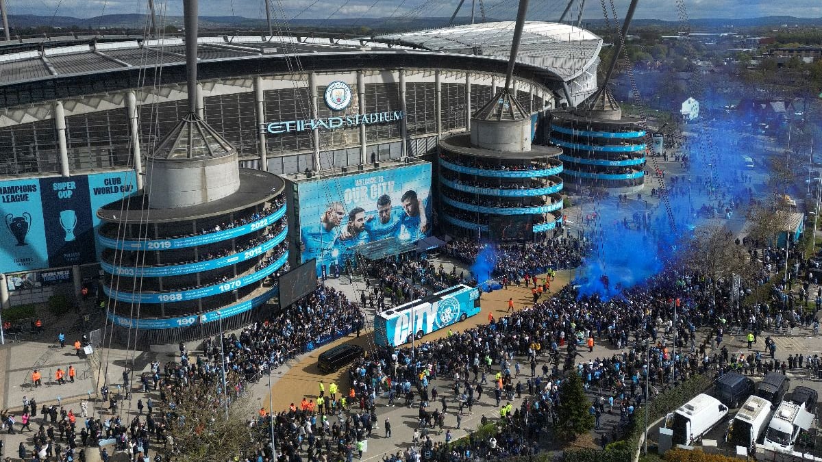 Crisis en la Premier League: Manchester City, culpable de irregularidades financieras