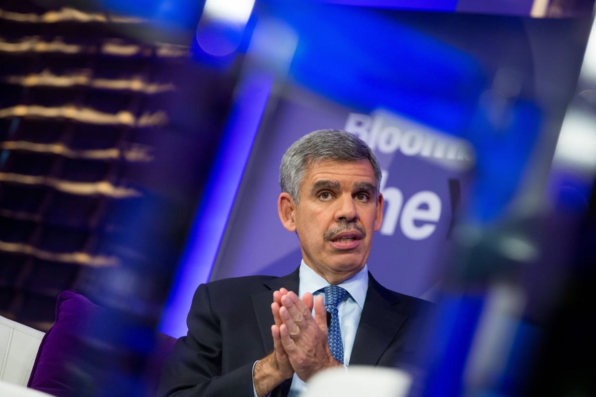 Mohamed El-Erian, asesor económico jefe de Allianz SE, habla durante la cuarta cumbre anual Year Ahead de Bloomberg en Nueva York, EE.UU., el martes 25 de octubre de 2016.