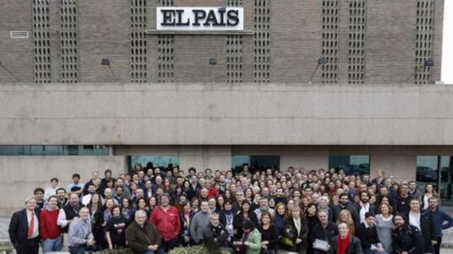 Despiden a más de 120 periodistas de El País vía e-mail