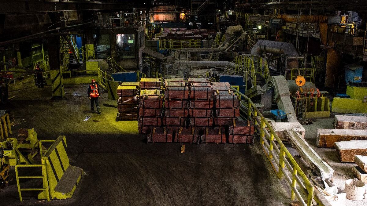 Antofagasta recorta proyección de cobre en línea con menor previsión de Chile: las causas