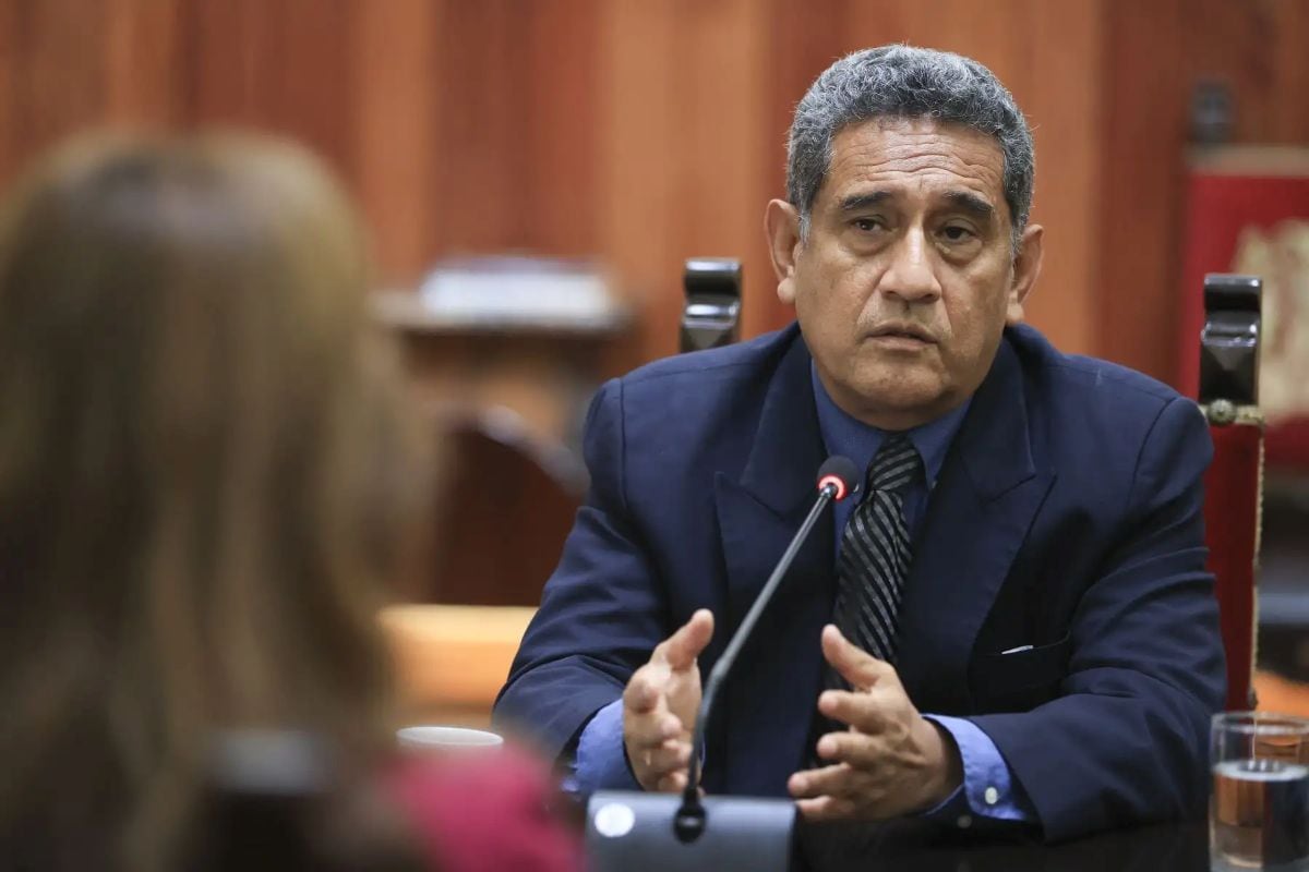 Mesías Guevara Amasifuén planteó usar tecnología digital e inteligencia artificial para combatir el crimen, seguir la ruta del dinero ilícito y reforzar la lucha anticorrupción. Foto: Andina.