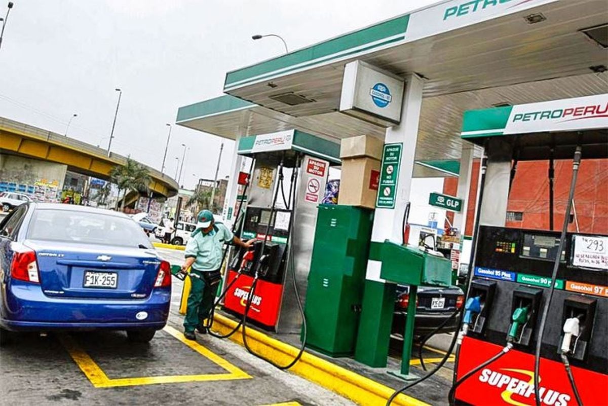 27 de abril del 2011. Hace 15 años. Esta semana subirían precios de las gasolinas.