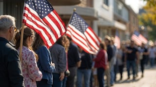 Trump deroga la regla de “carga pública” de Biden: cómo impacta a quienes reciben ayudas públicas y desde cuándo entra en vigor