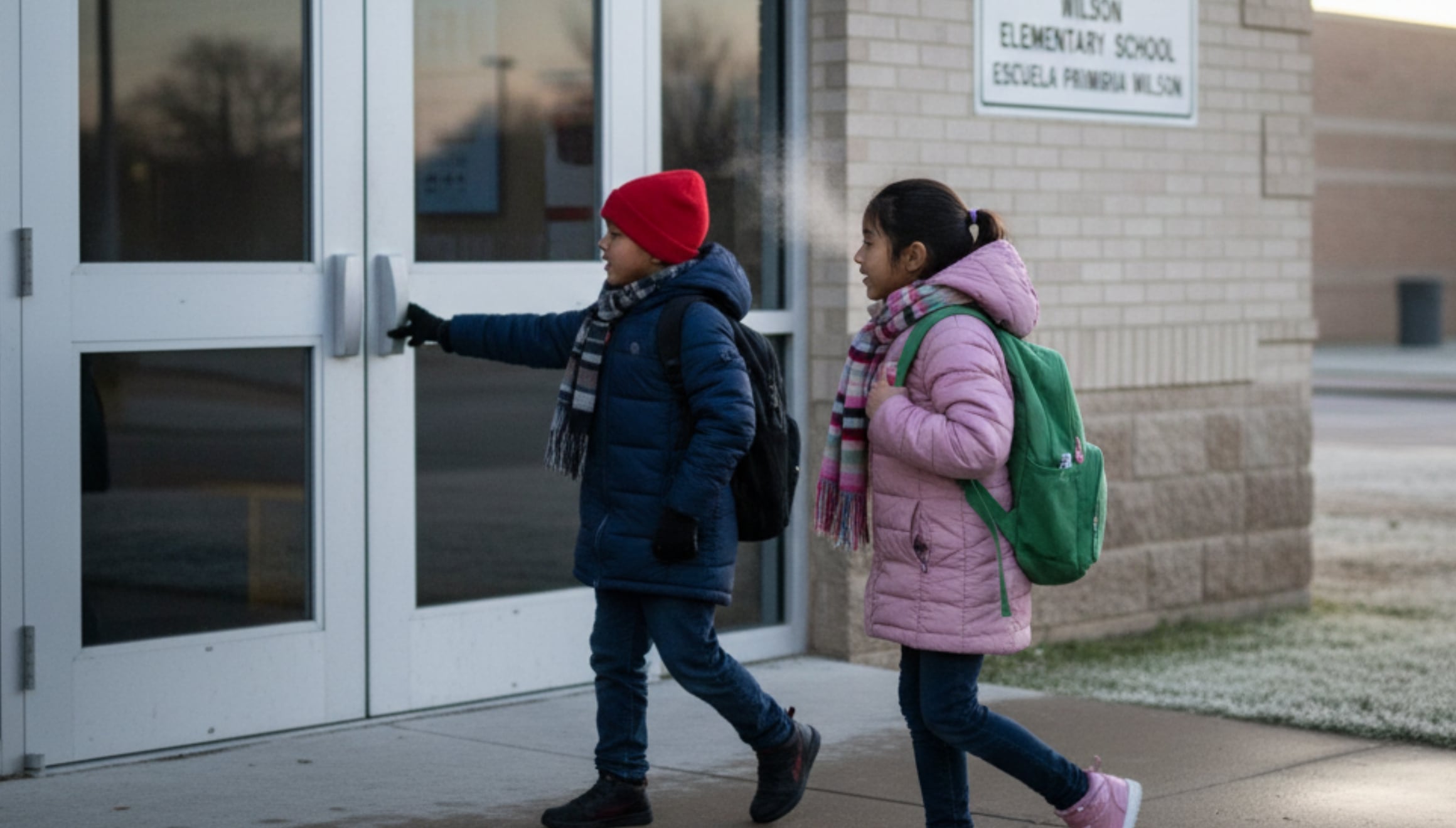 Los distritos escolares en Houston ya tomaron cartas en el asunto antes de los episodios con menos temperaturas (Foto: Imagen creada por El Comercio MAG usando la IA de Perplexity)