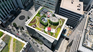 Centenario activa plan de nuevo edificio en San Isidro y explora oficinas amobladas