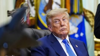 Trump dice que EE.UU. controla Ormuz mientras Irán amenaza con mantenerlo cerrado