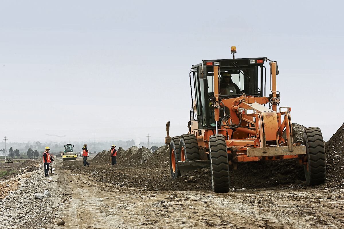 Se calcula que la brecha de infraestructura en el Perú supera los US$100,000 millones. | Foto: GEC