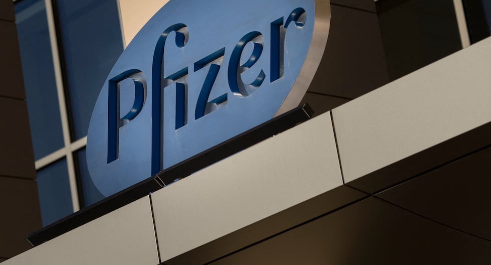 Pfizer denuncia a Pharmaris por fabricación de etanercept