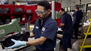 Pedidos a fábricas de EE.UU. aumentan en abril por tercer mes consecutivo