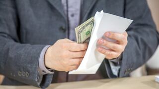 Cheque de estímulo - IRS: cómo aumentar el bono de 2400 a 3600 dólares