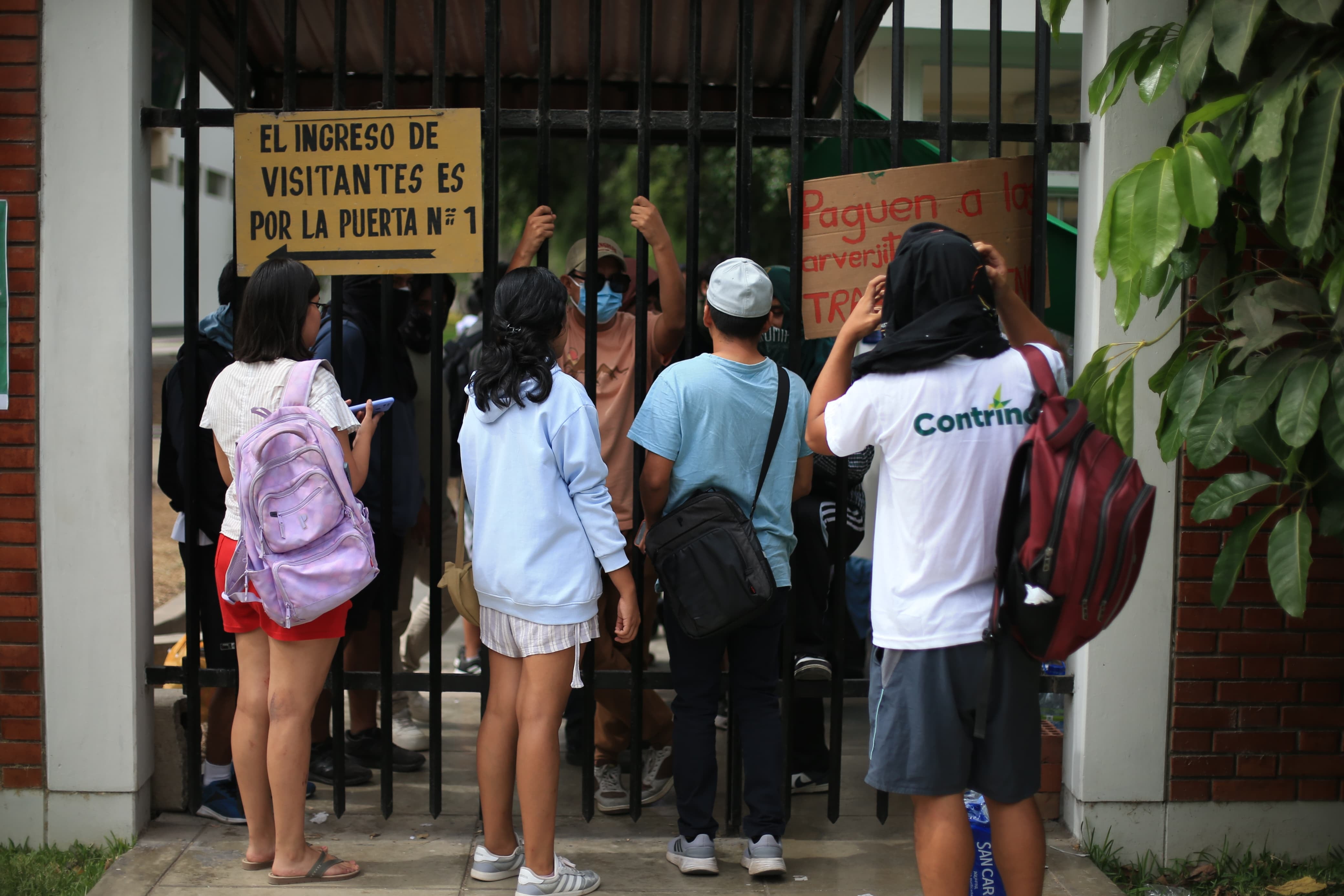 El proceso se desarrolló con total normalidad gracias al apoyo de la Policía Nacional del Perú.
