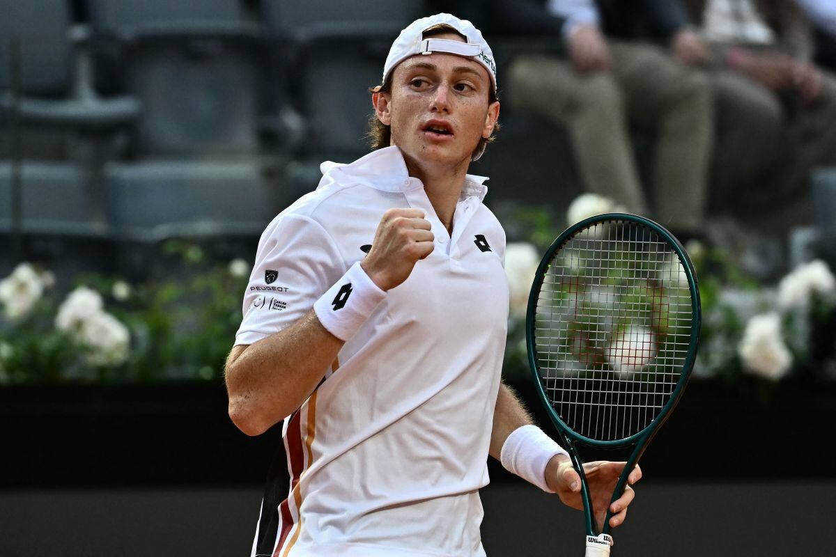 Ignacio Buse hace historia en el tenis peruano: conquista el ATP500 de Hamburgo y escala al puesto 31 mundial