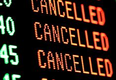 Cientos de vuelos cancelados en EE.UU. por cierre gubernamental
