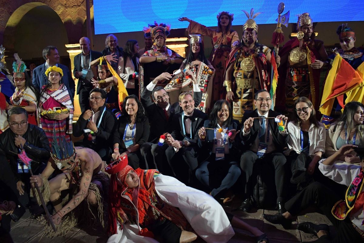 Clausura del XXV Congreso Internacional de la Red de Fondos Ambientales de Latinoamérica y el Caribe (RedLAC), el 23 de octubre del 2023, en Cuzco (Perú). EFE/Sharon Castellanos