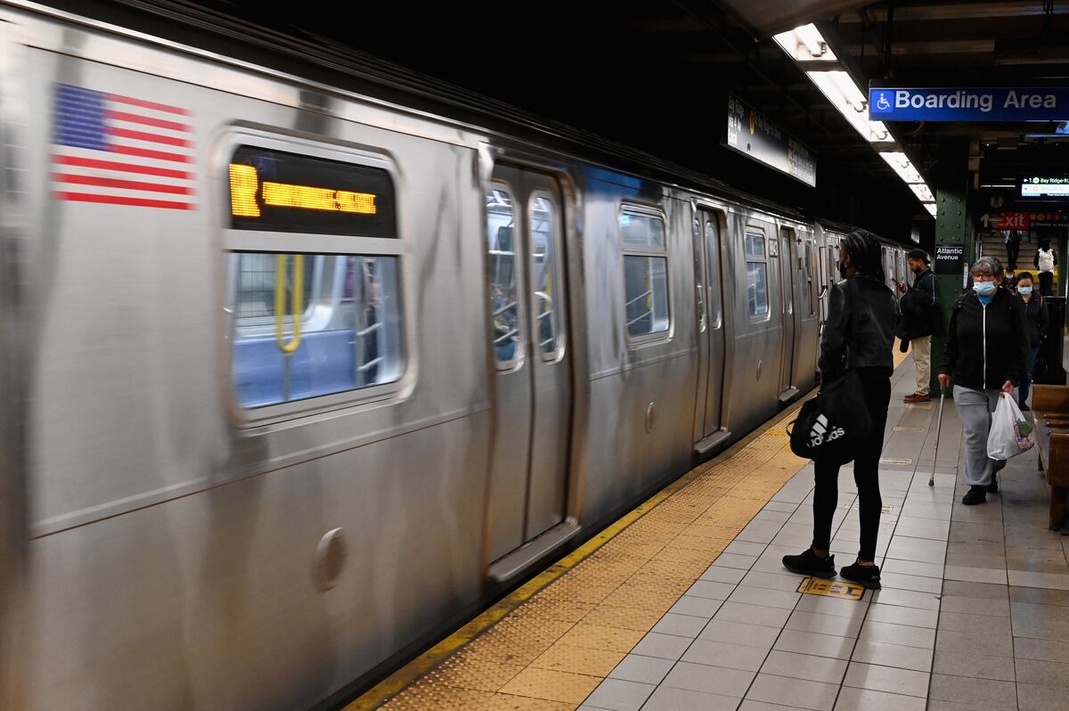 Nueva York también aparece en la lista, debido a su alto costo de vida, clima e inseguridad (Foto de Ángela Weiss / AFP)