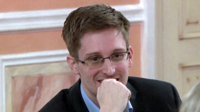 ¿Edward Snowden era espía? Respuesta: Información clasificada