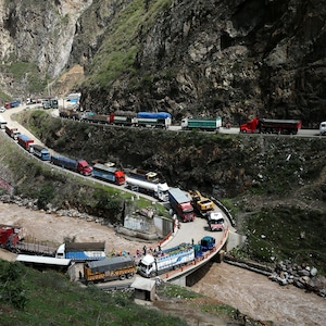 La restricción de vehículos de carga pesada se ejecutará en ambos sentidos de la Carretera Central (Foto: Andina)