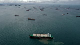 Navieras pagan sumas récord para cruzar más rápido por Canal de Panamá