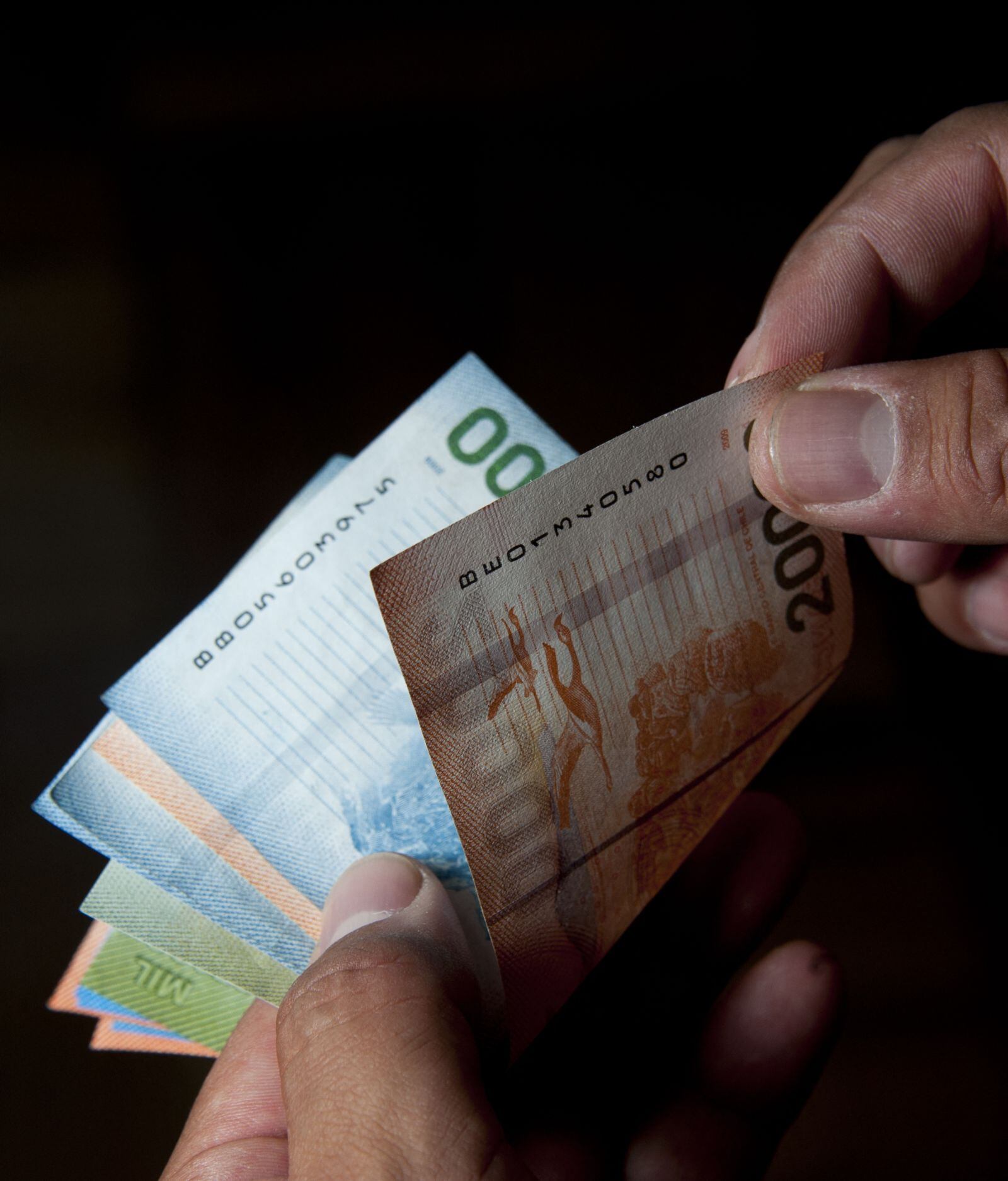 Los afiliados podrían pedir hasta $5 millones de sus cuentas, pero deberán devolverlo (Foto: AFP)