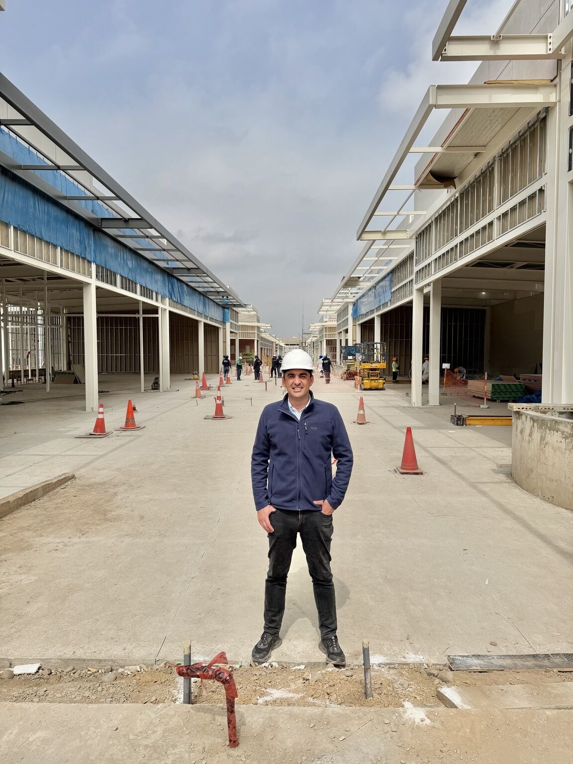 Sebastián Montero destacó que el Jockey Premium Outlet se alista para operar en noviembre de 2026.