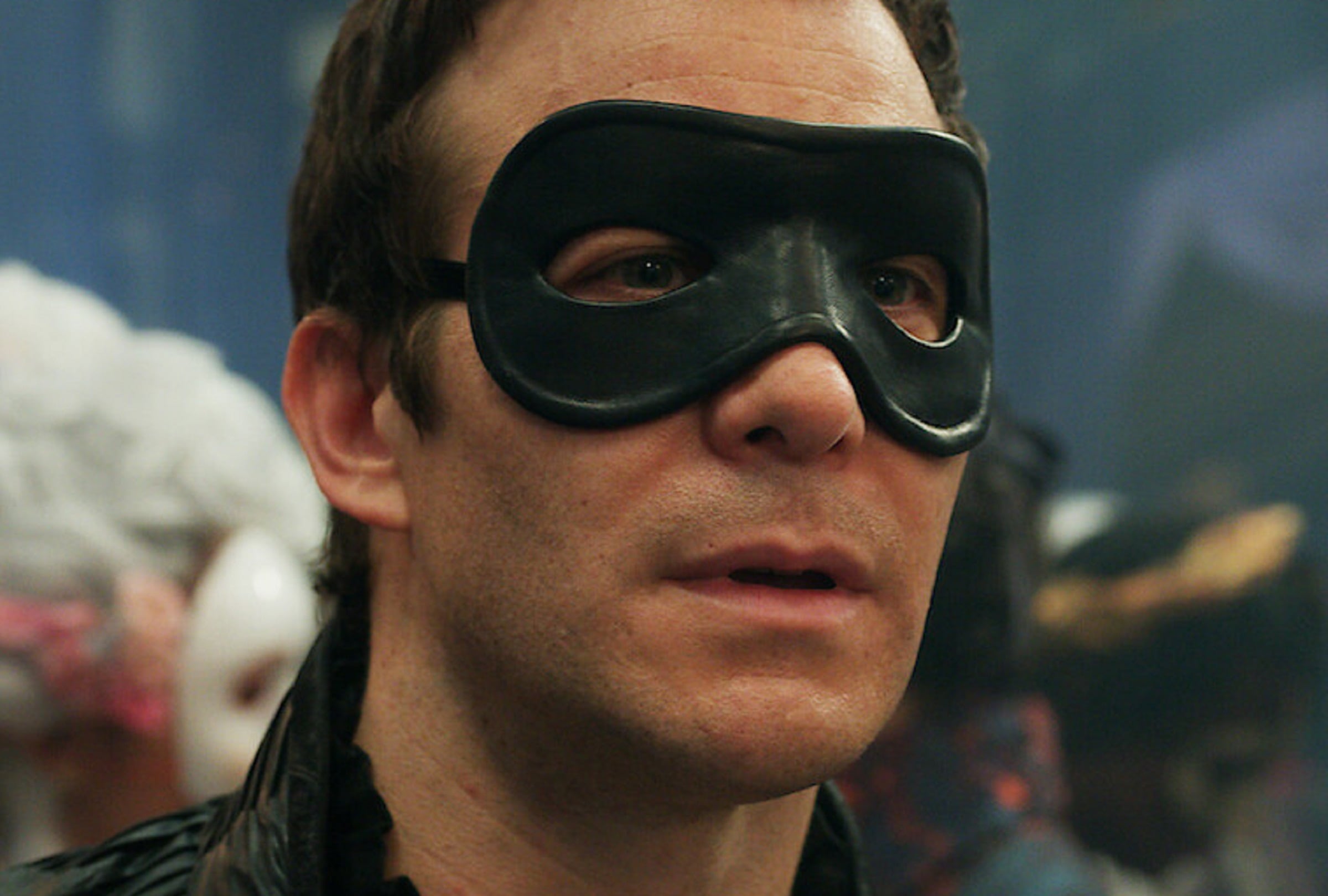 ¿Qué pasará con Benedict (Luke Thompson) en la segunda parte de la cuarta temporada de "Bridgerton"? ¿Qué hará cuando descubra el secreto de Sophie? (Foto: Netflix)