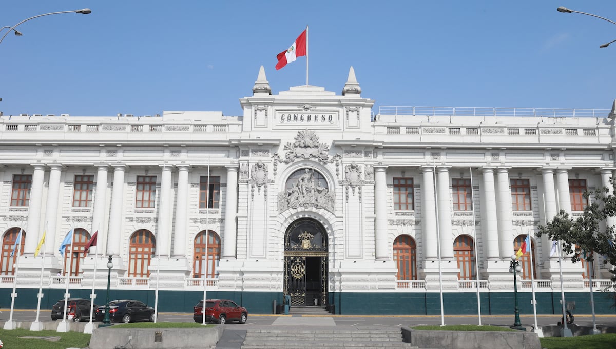 El telón de fondo es político: el Congreso se ha convertido en una fábrica de gasto corriente. El Consejo Fiscal identificó 229 leyes con potencial impacto fiscal adverso (2021–2025). (Foto: JUAN PONCE VALENZUELA/ GEC)