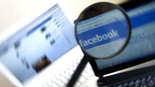 Batalla contra las noticias falsas lleva a Facebook al banquillo