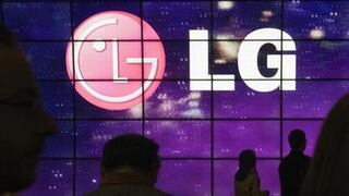 LG presenta teléfono con pantalla curvada en su carrera contra Samsung