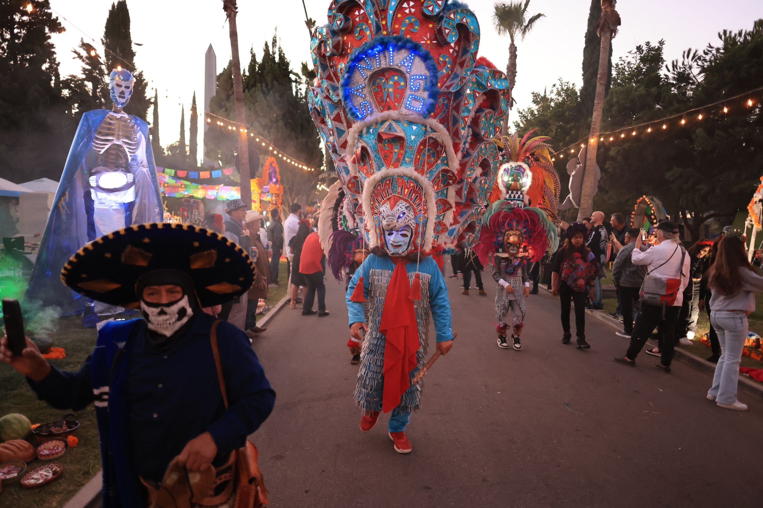 El Desfile de Día de Muertos es capaz de llenar de color y tradición las calles de la Ciudad de México. (Foto: DAVID SWANSON / AFP)
