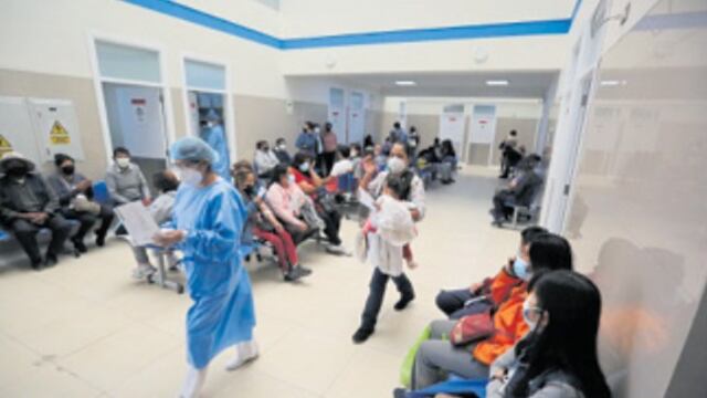 Perú tiene un déficit de 18 mil médicos y 60 mil enfermeros para cubrir demanda  