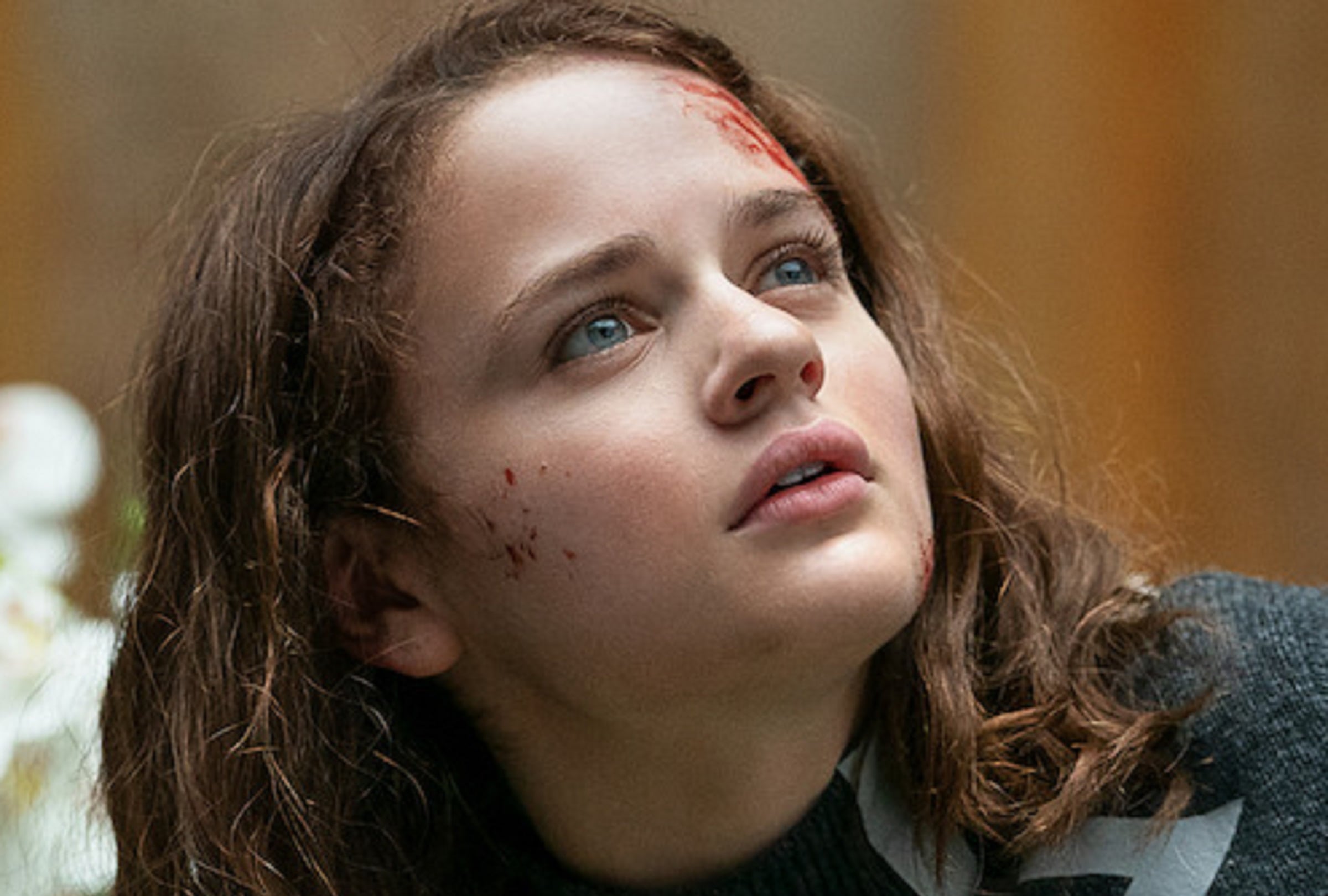 Joey King como Tally Youngblood en la serie de acción y ciencia ficción "Los feos" (Foto: Netflix)
