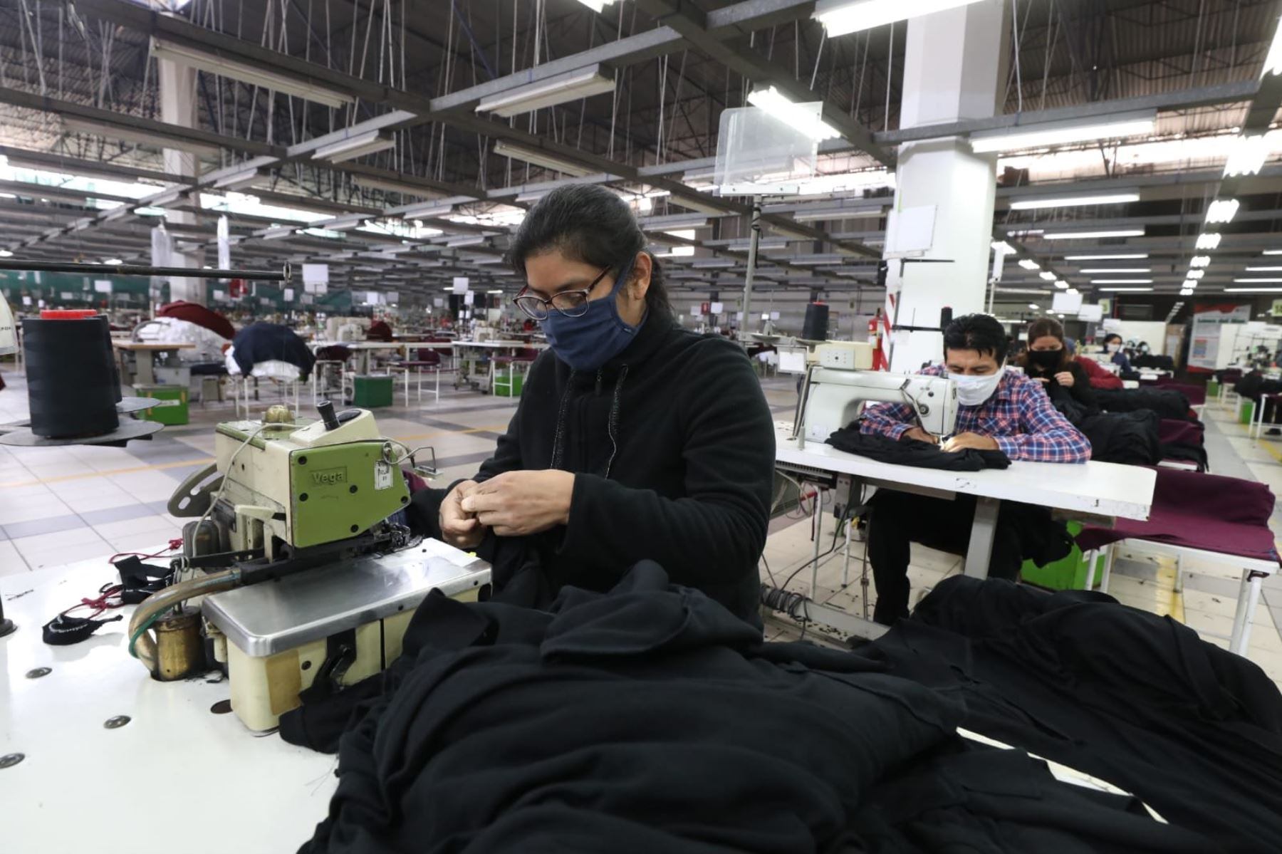 Aunque se espera que en el 2024 el panorama del mercado laboral sea mejor que en el 2023, el bajo crecimiento económicos no generaría empleos suficientes y de buena calidad.