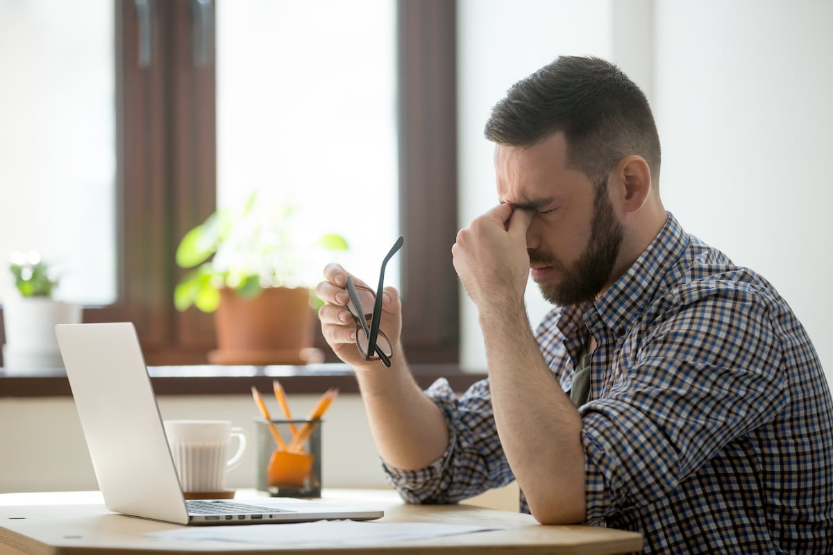 En un momento en el que los sitios web de evaluación laboral amplifican el descontento, la investigación destaca los delicados equilibrios que enfrentan los gerentes entre las evaluaciones honestas y la armonía en el lugar de trabajo.