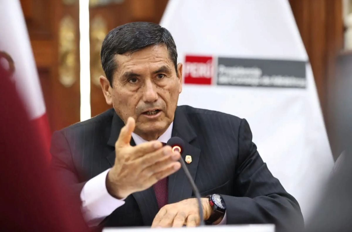 Luis Arroyo afirmó que el Gobierno ha priorizado el destrabe de obras públicas durante sus primeros 100 días de gestión. Foto: Andina.