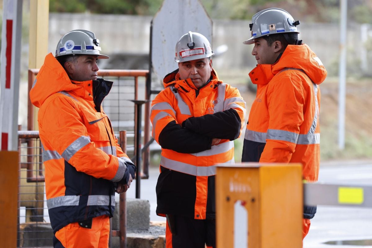 ¿Es el tiempo para cambiarse parte de la jornada laboral? Análisis del TFL. Foto: EFE/ Elvis González