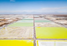 Codelco y SQM crean sociedad conjunta para explotar litio en Salar de Atacama
