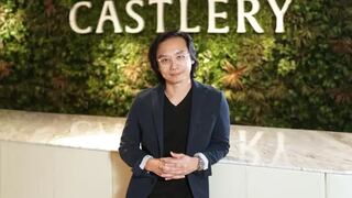 Dejó la banca de inversión para construir su startup de venta de muebles online: ahora genera millones