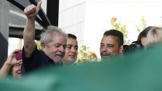 La detención de Lula, un héroe para millones, deja atónitos a brasileños